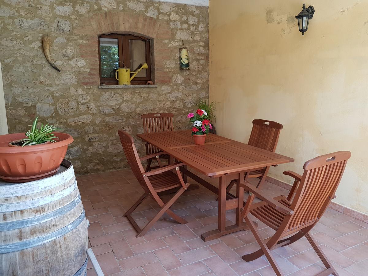 Agriturismo Bio Le 4 Stagioni Porrona Dış mekan fotoğraf